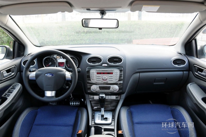 2014款  兩廂經典 1.8L 自動酷白典藏版