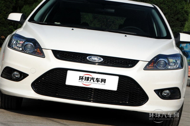 2014款  兩廂經典 1.8L 自動酷白典藏版