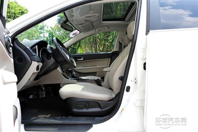 2015款 1.8T 自動兩驅精英版