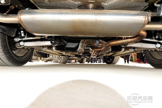 2015款 1.8T 自動兩驅豪華版