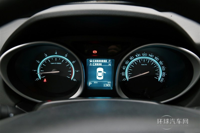 2015款 1.8T 自動兩驅至尊版