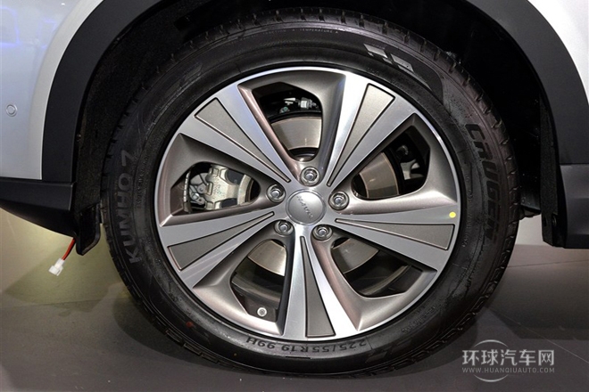 2014款 2.0T 自動(dòng)兩驅(qū)基本型