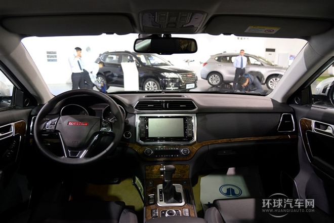 2014款 2.0T 自動兩驅基本型