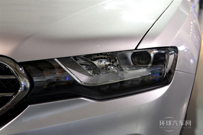 2014款 2.0T 自動兩驅基本型