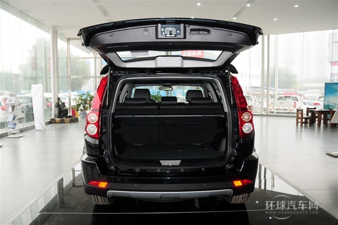 2015款 2.0T 手動四驅精英型