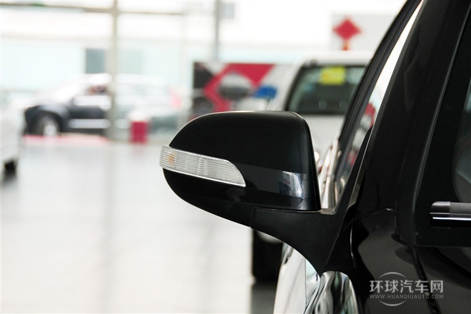 2015款 2.0T 手動四驅精英型