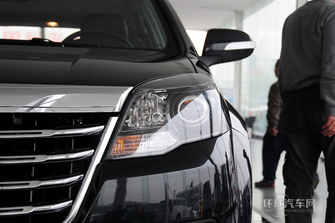 2015款 2.0T 手動(dòng)四驅(qū)精英型