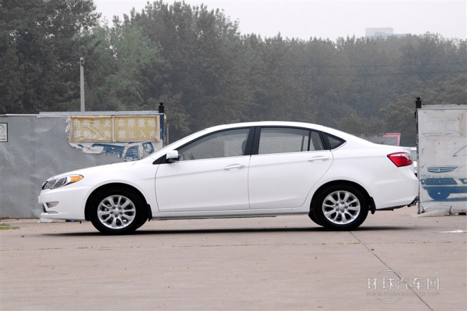 2015款 1.5L 手動旗艦型