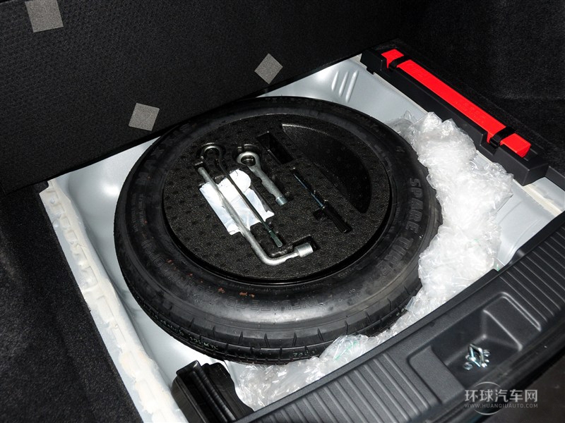 2015款 1.8L CVT四驅旗艦型