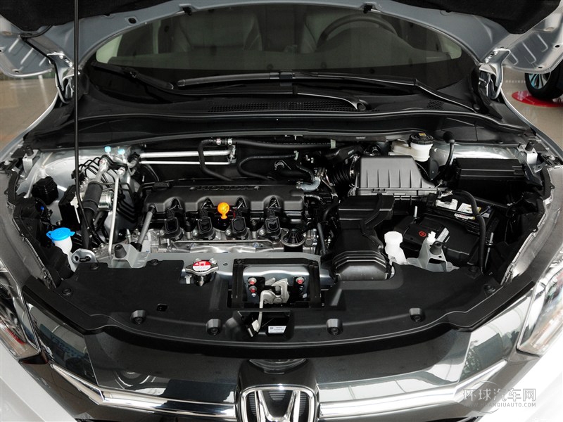 2015款 1.8L CVT四驅(qū)旗艦型