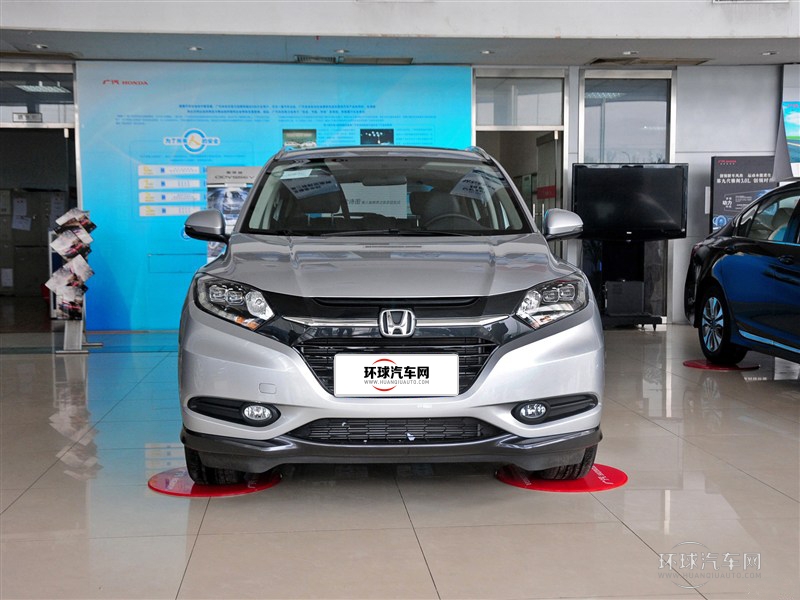 2015款 1.8L CVT四驅(qū)旗艦型