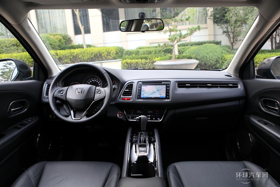 2015款 1.8L 手動兩驅精英型