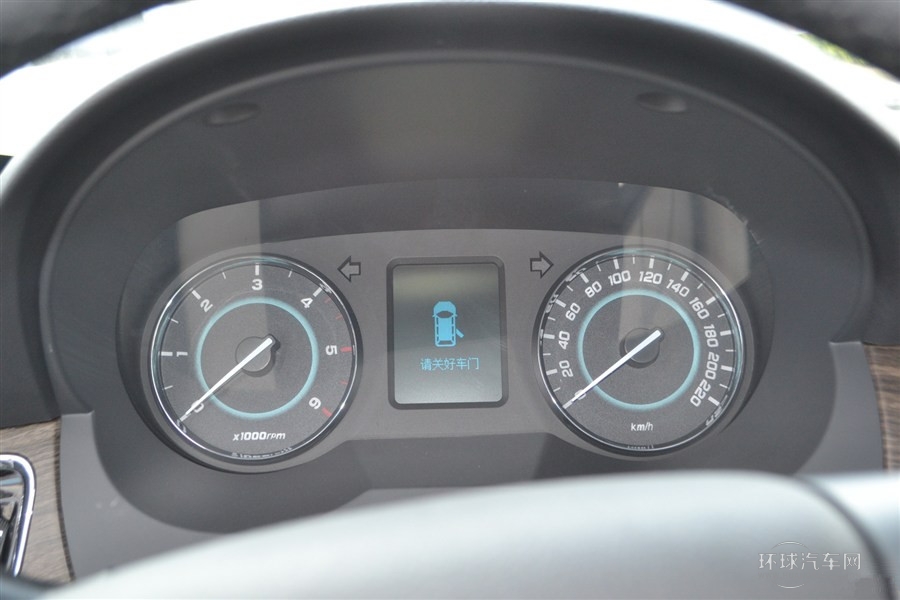 2014款1.9T柴油手動公務版