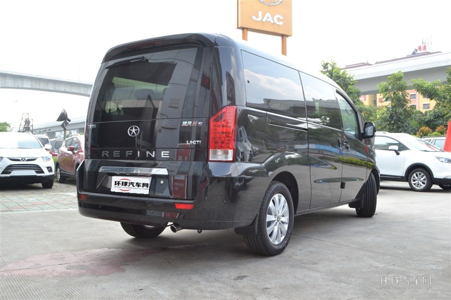 2014款1.9T柴油手動公務(wù)版