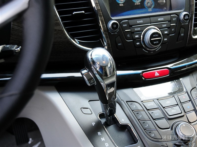 2014款1.9T柴油手動商務(wù)版
