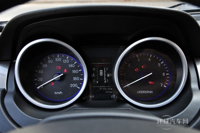 2015款 2.4L 四驅(qū)旗艦版