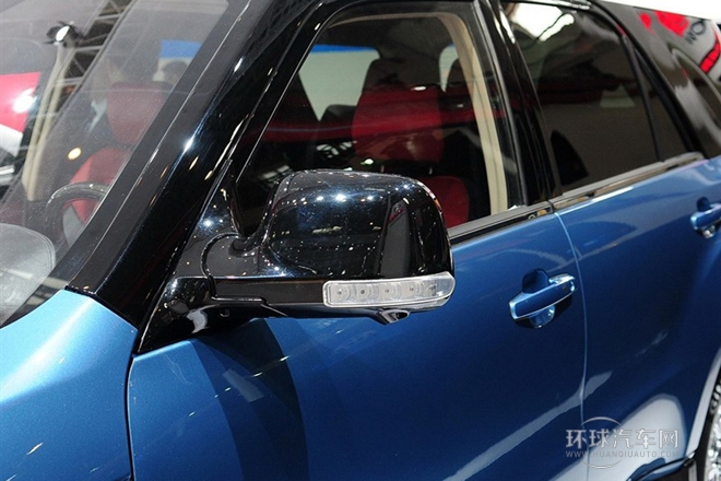 2015款 2.4L 四驅旗艦版