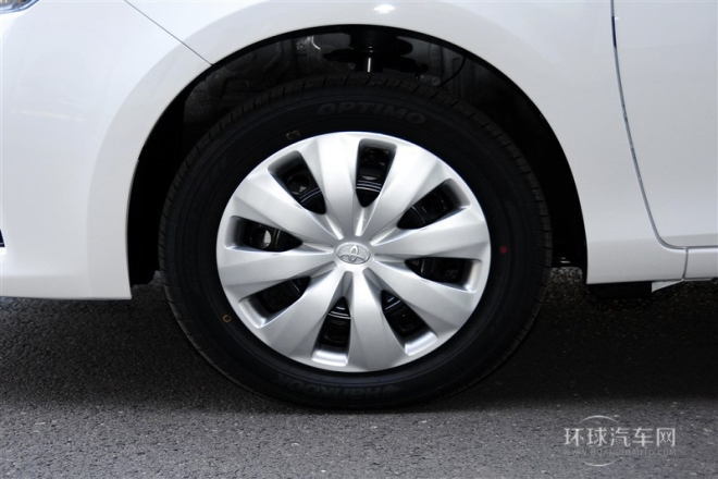 2015款 1.5E 自動魅動版