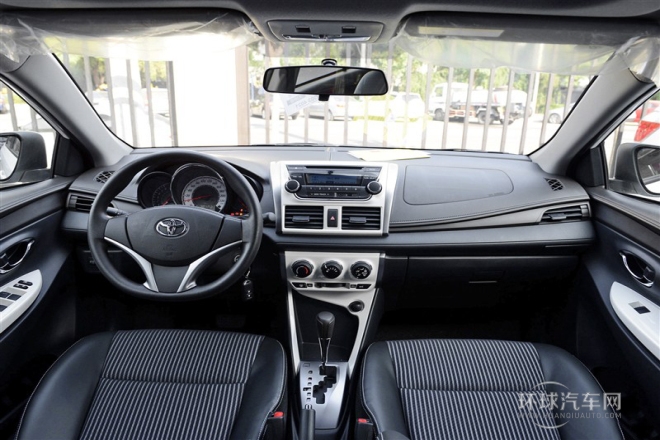 2015款 1.5G 自動炫動天窗特別版