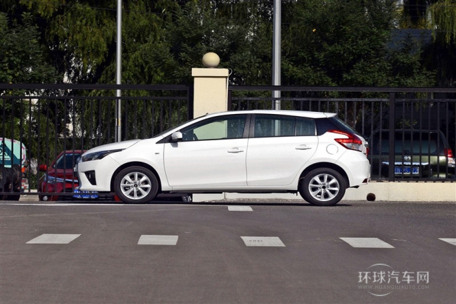 2015款 1.5G 自動(dòng)炫動(dòng)天窗特別版