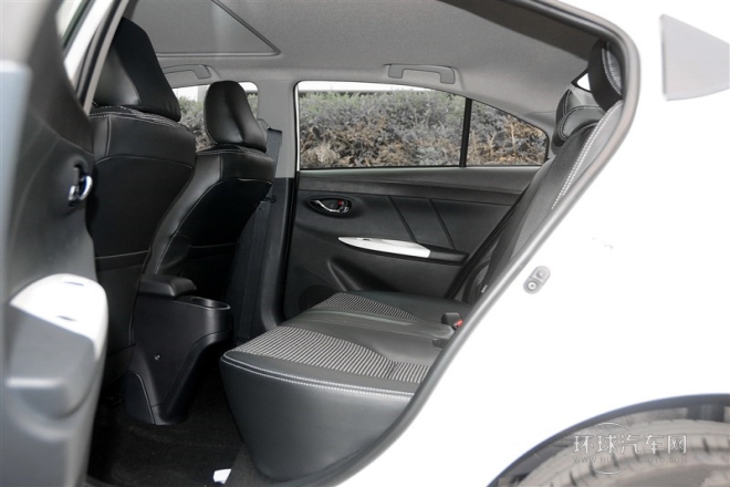 2015款 1.5L 自動智享星光版