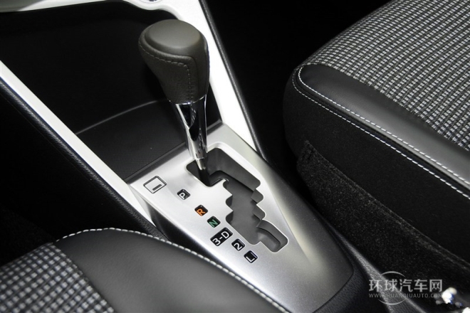 2015款 1.5L 自動智享星光版