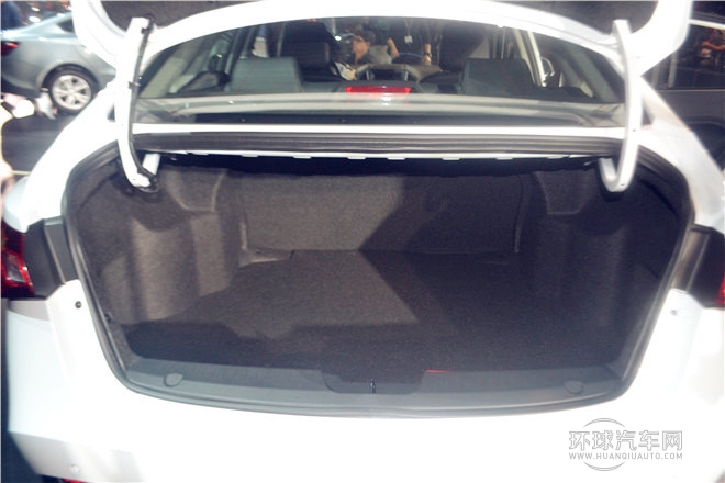 2015款 1.5T 手動精英版