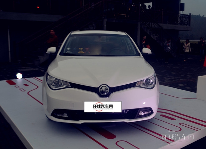 2015款 1.5T 自動(dòng)豪華版