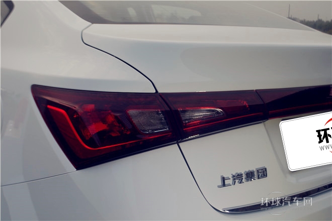 2015款 1.4TGI 自動精英版