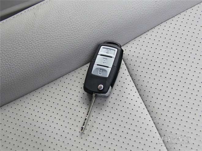 1.2L 330實(shí)用型DK12-07