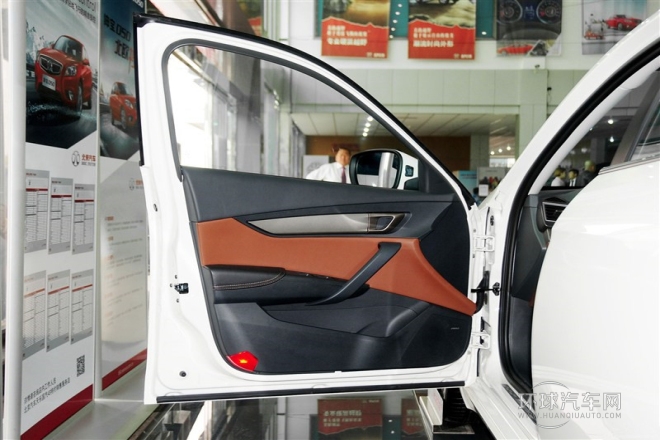 2014款 1.8T 自動(dòng)豪華型