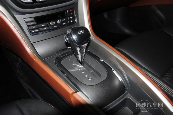 2014款 1.8T 自動豪華型