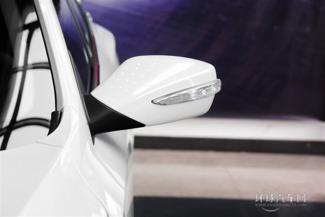 2014款 1.8T 自動豪華型