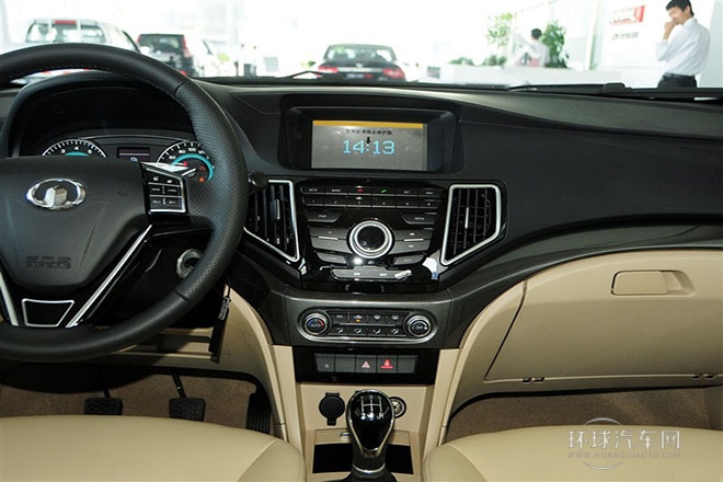 2015款 1.5L 手動豪華型