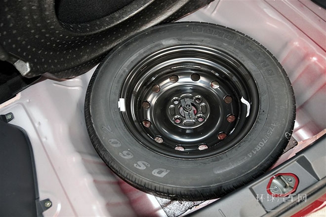 2015款 1.2L 手動(dòng)暢享型