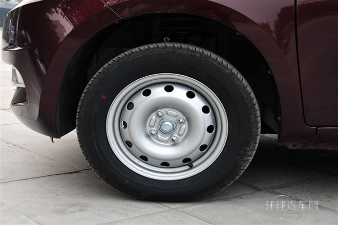 2015款 1.2L 手動暢享型