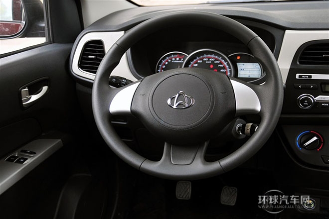 2015款 1.2L 手動暢享型