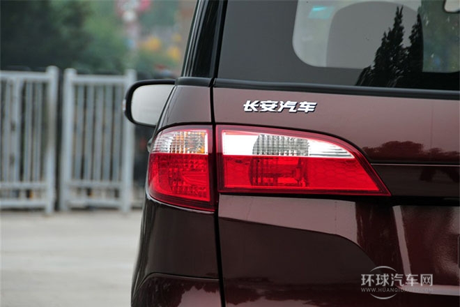 2015款 1.2L 手動(dòng)暢享型