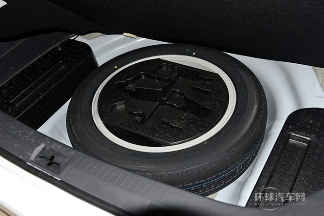 2014款 1.8T 自動尊貴周年版 國IV