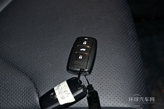 2014款 1.8T 自動尊貴周年版 國IV