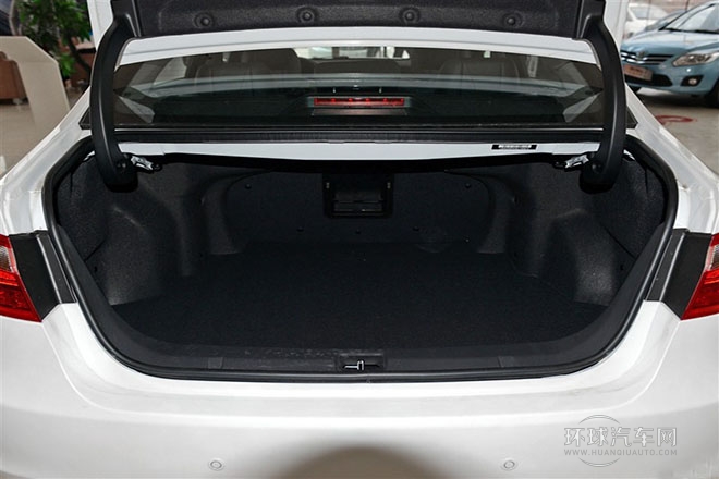 2014款 1.8T 自動尊貴周年版 國IV