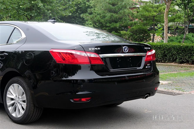 2014款 1.8T 自動尊貴周年版 國V