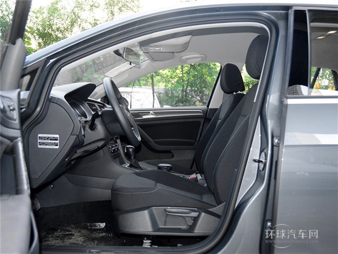 2015款 1.6L自動(dòng)時(shí)尚型