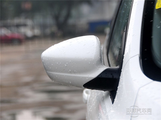 2015款 1.4L 手動(dòng)舒適型