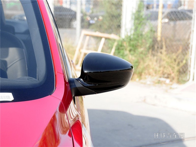 2015款 1.4TSI 自動(dòng)SPORTLINE