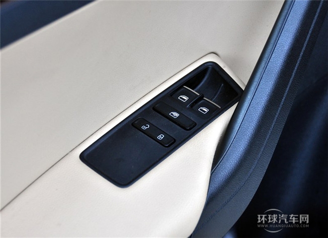 2015款 1.6L 手動豪華型