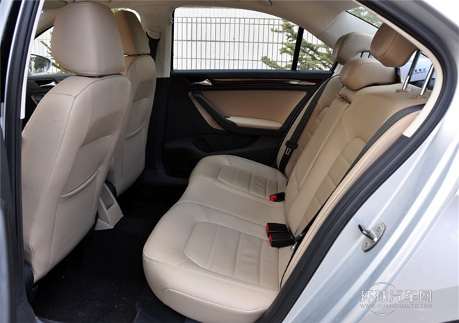 2015款 1.6L 手動(dòng)豪華型