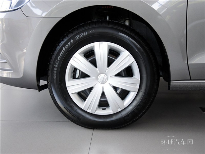 2015款 1.6L 手動(dòng)時(shí)尚型