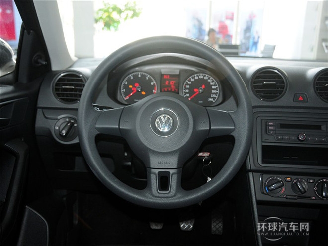 2015款 1.6L 手動(dòng)時(shí)尚型