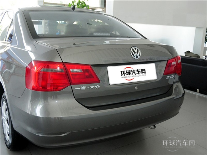 2015款 1.6L 手動時尚型